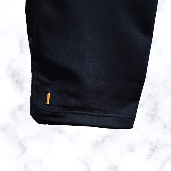 Lucy Scrunch Yoga Pants | XS - Picture 4 of 9